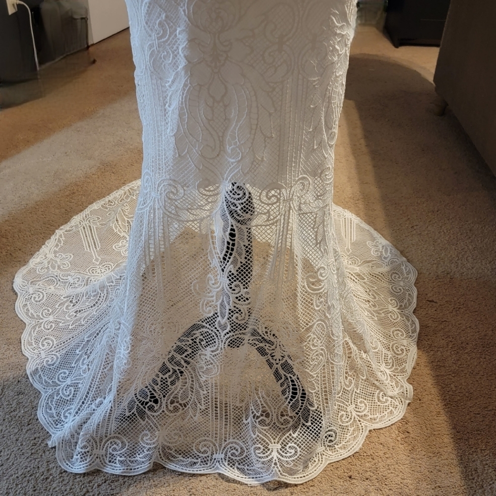 Lace Mermaid Prom/Wedding - Picture 8 of 13